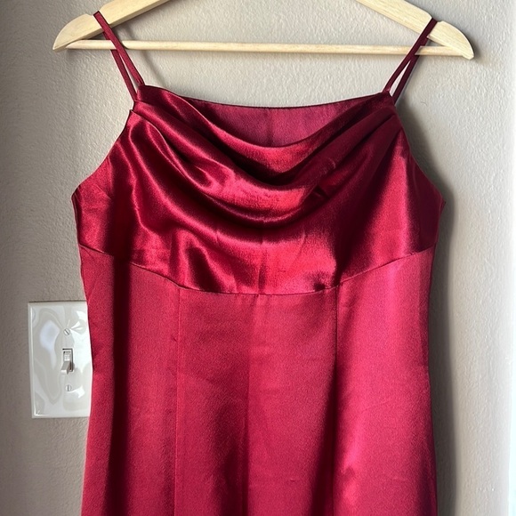 DYNASTY LONDON Burgundy Drape Neck Floor Length Dress - Picture 1 of 10